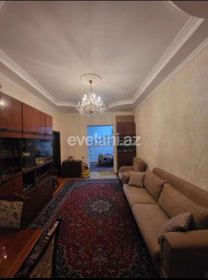 Satılır, köhnə tikili, 3 otaqlı, 90 m², Bakı, Yasamal r, Elmlər Akademiyası m.