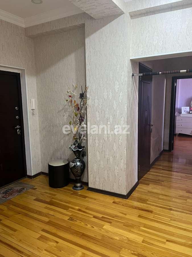 Satılır, yeni tikili, 3 otaqlı, 100 m², Bakı, Nizami r.