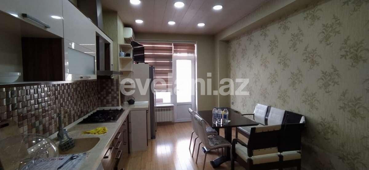 Kirayə verilir, yeni tikili, 3 otaqlı, 130 m², Bakı, Xətai r.