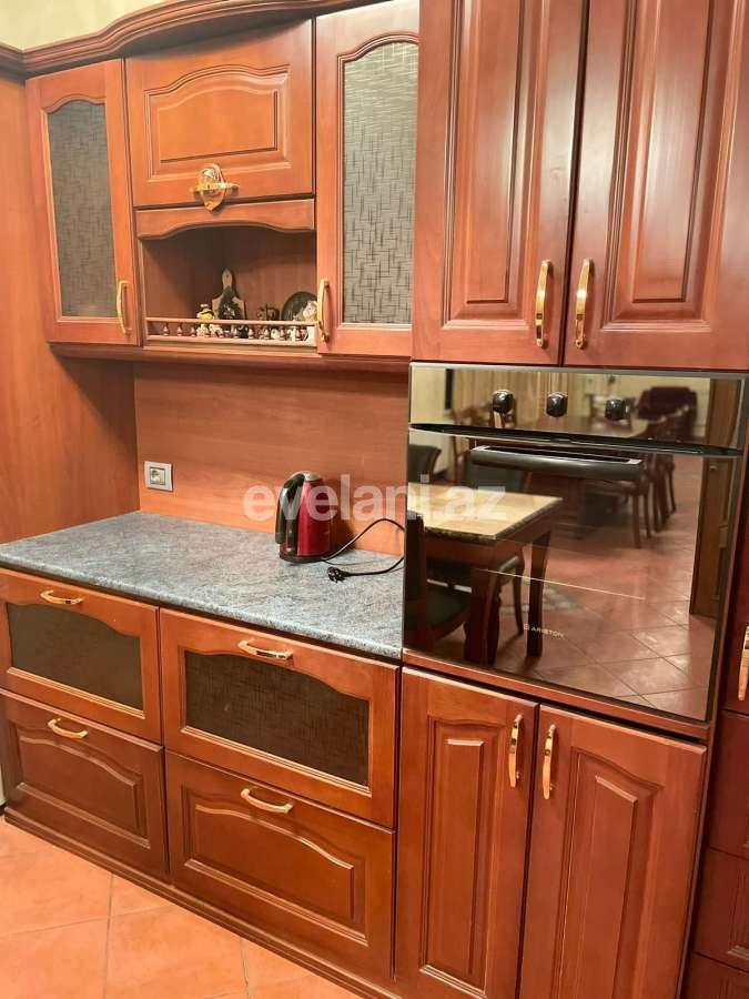 Rent, old building, 5 room, 150 m², Baku, Yasamal r, Yasamal d, Elmlar Akademiyası m.