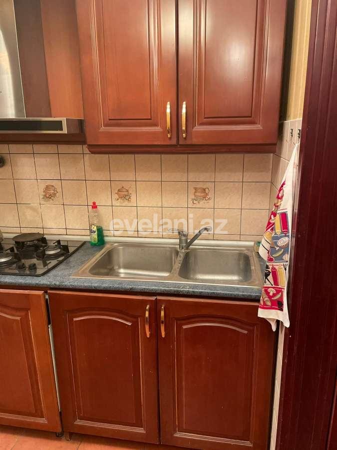 Rent, old building, 5 room, 150 m², Baku, Yasamal r, Yasamal d, Elmlar Akademiyası m.