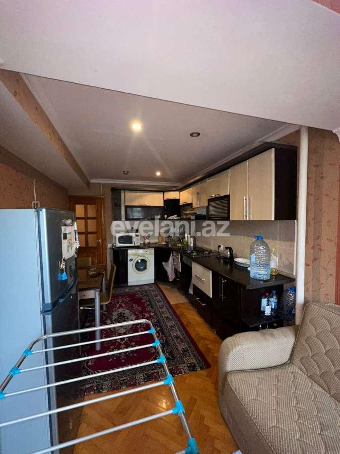 Kirayə verilir, köhnə tikili, 1 otaqlı, 50 m², Bakı, Nərimanov r.