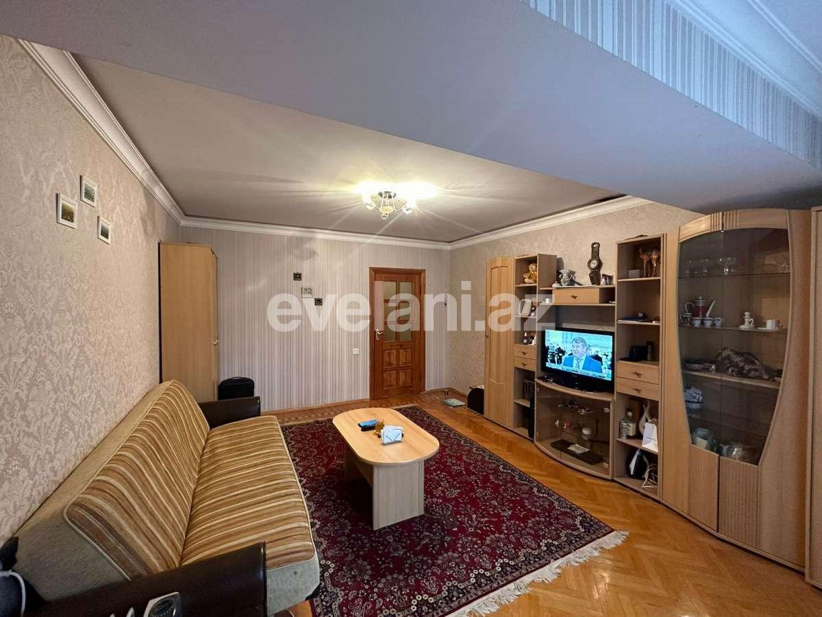 Kirayə verilir, köhnə tikili, 1 otaqlı, 50 m², Bakı, Nərimanov r.