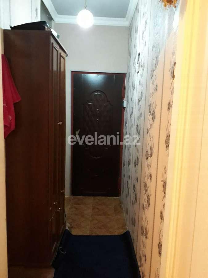 Satılır, köhnə tikili, 2 otaqlı, 43 m², Bakı, Binəqədi r, 9-cu mikrorayon q, Memar Əcəmi m.