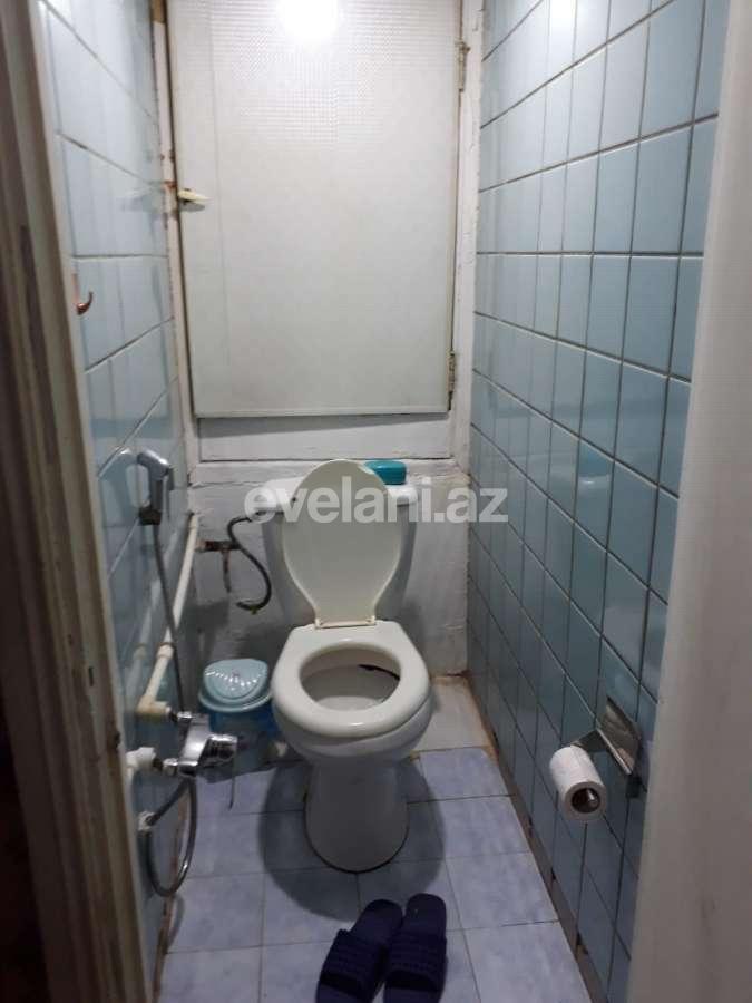 Satılır, köhnə tikili, 2 otaqlı, 43 m², Bakı, Binəqədi r, 9-cu mikrorayon q, Memar Əcəmi m.