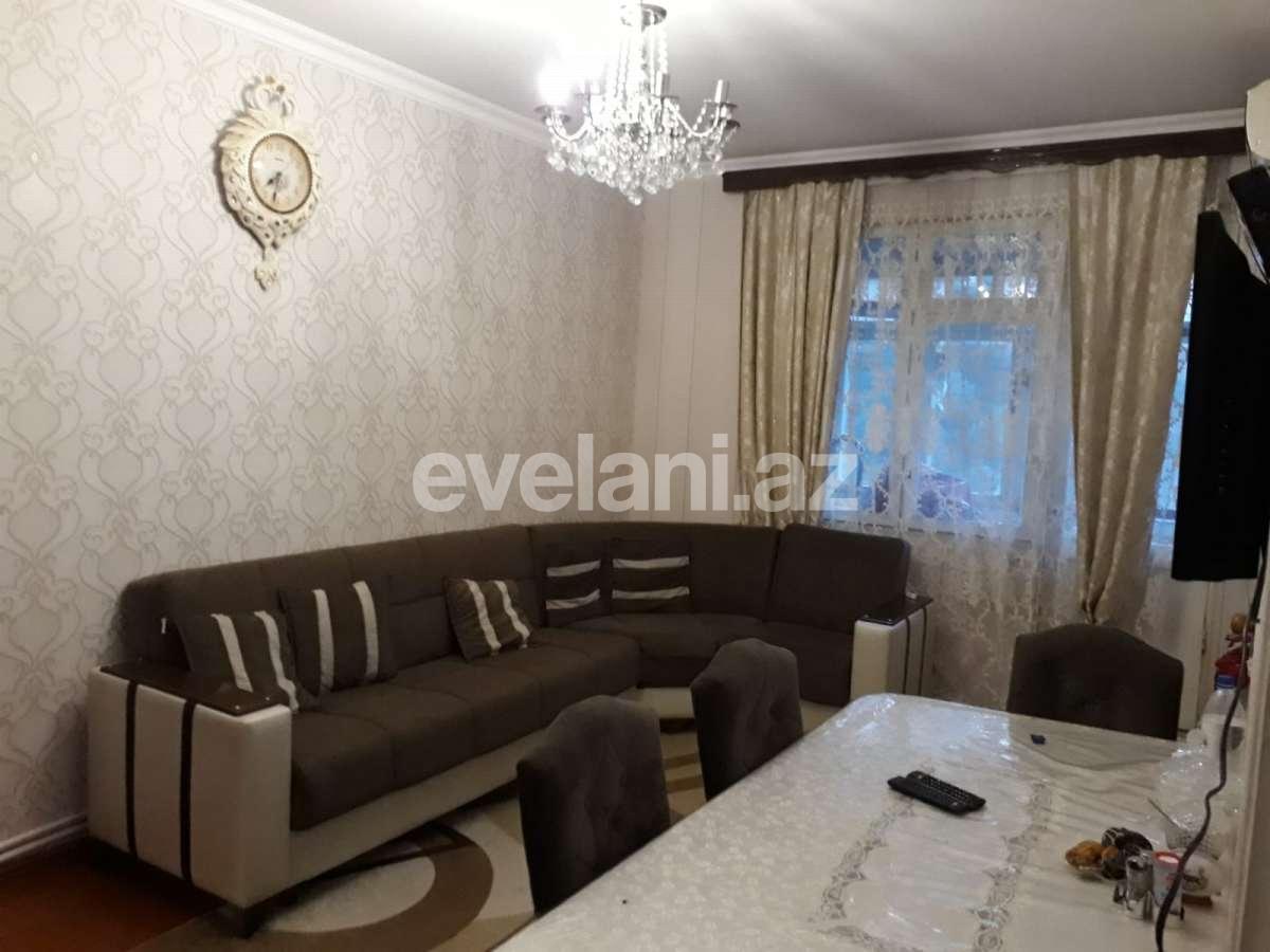 Satılır, köhnə tikili, 2 otaqlı, 43 m², Bakı, Binəqədi r, 9-cu mikrorayon q, Memar Əcəmi m.