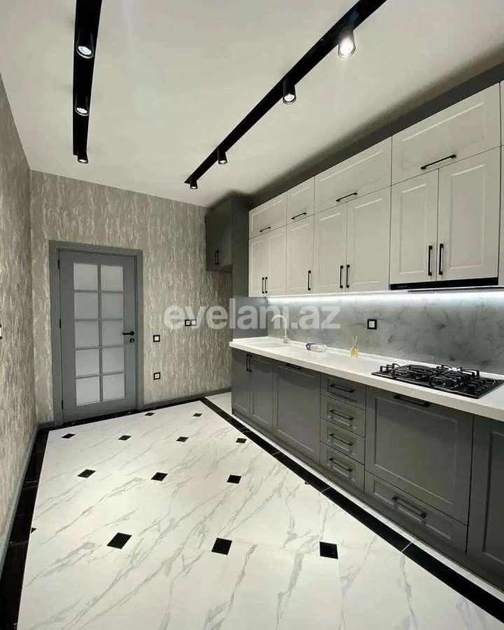 Satılır, yeni tikili, 4 otaqlı, 175 m², Bakı, Yasamal r, Elmlər Akademiyası m.