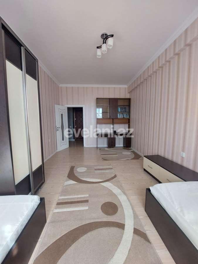 Rent, new building, 3 room, 139 m², Baku, Narimanov r.