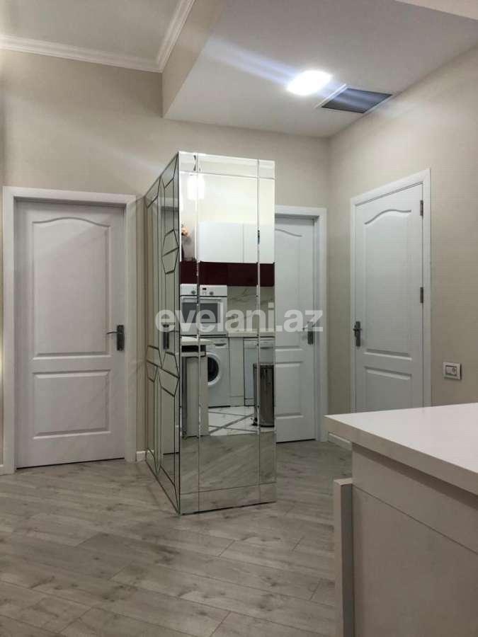 Сдаётся, вторичка, 3-комнаты, 726.99 m², Баку, Сабаильский r, Ичери Шехер m.