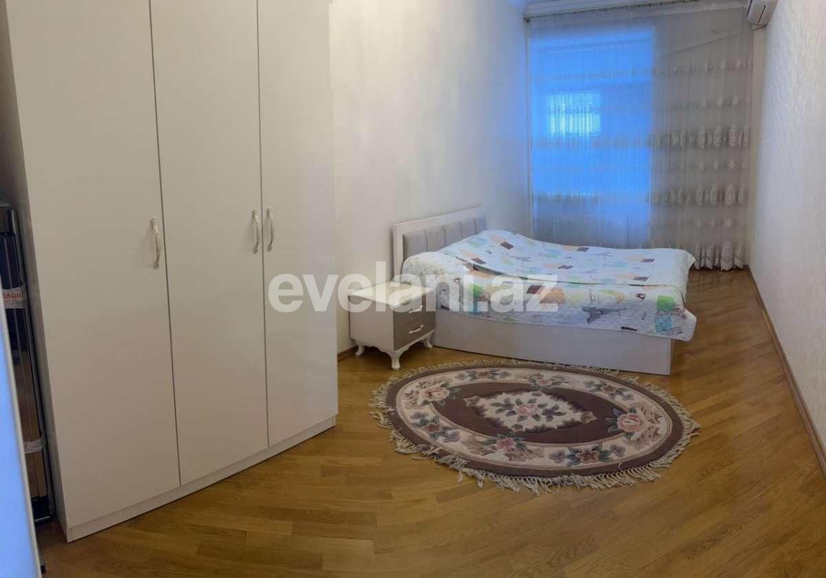Kirayə verilir, köhnə tikili, 3 otaqlı, 110 m², Bakı, Səbail r, Sahil m.