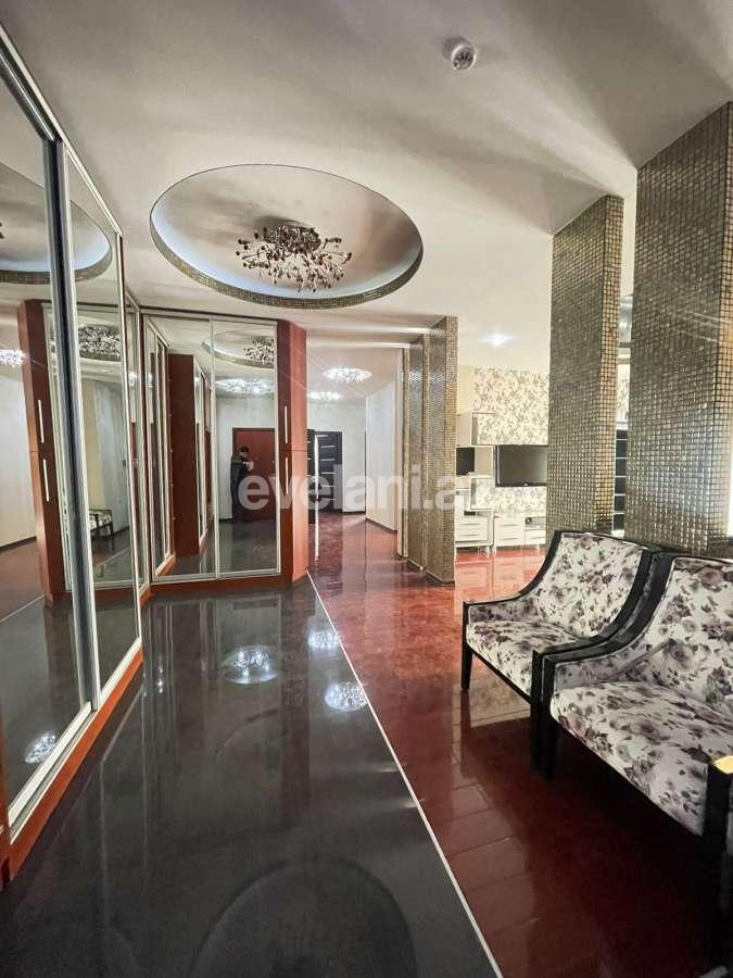 Kirayə verilir, yeni tikili, 3 otaqlı, 145 m², Bakı, Nəsimi r, 8 Noyabr m.