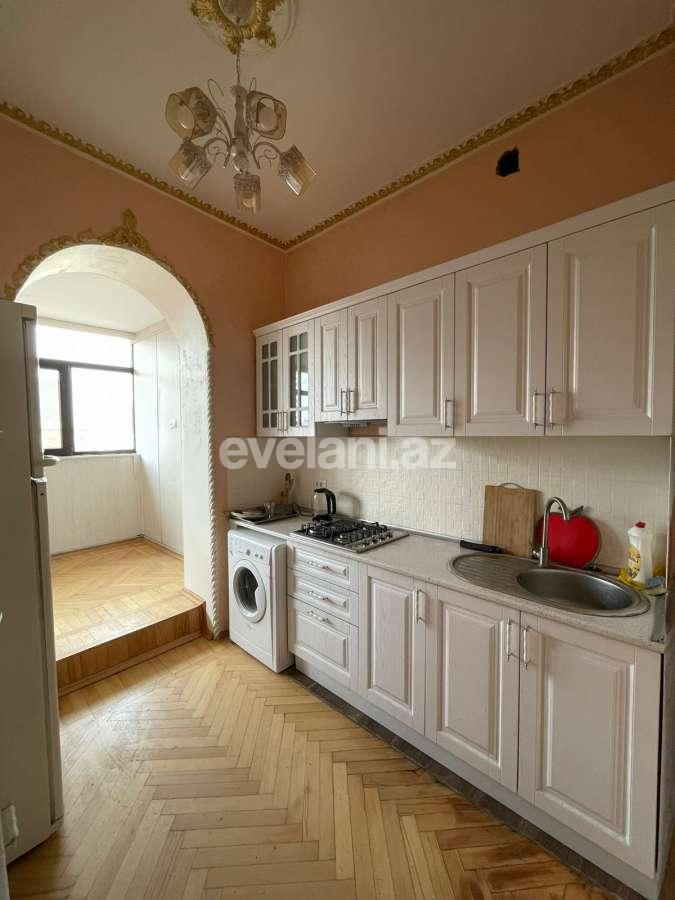 Rent, old building, 3 room, 82 m², Baku, Nasimi r, 28 may m.
