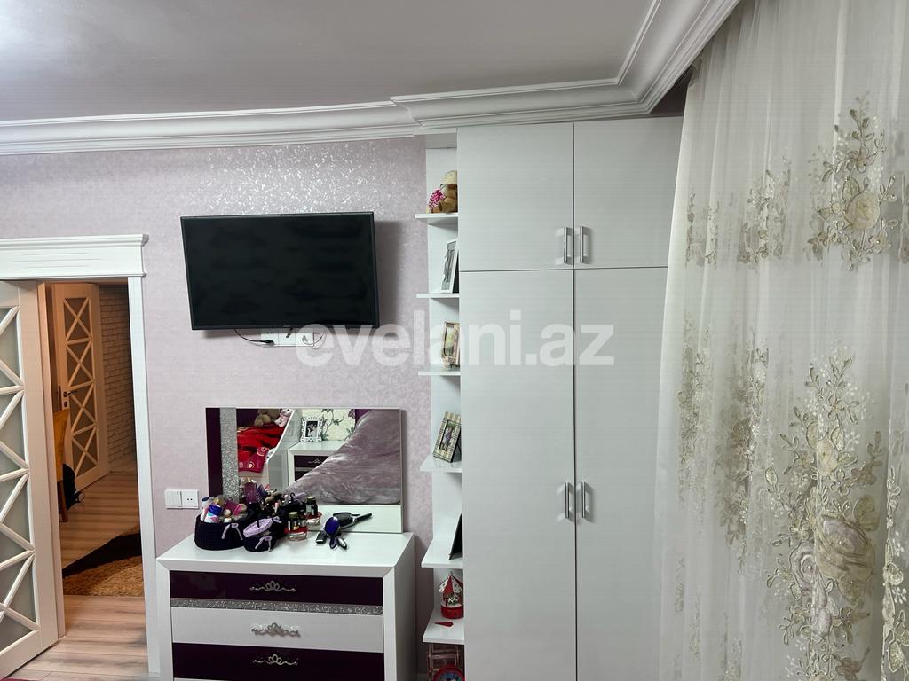 Продаётся, вторичка, 3-комнаты, 100 m², Баку, Бинагадинский r, 8-й микрорайон p, Азадлыг проспекти m.