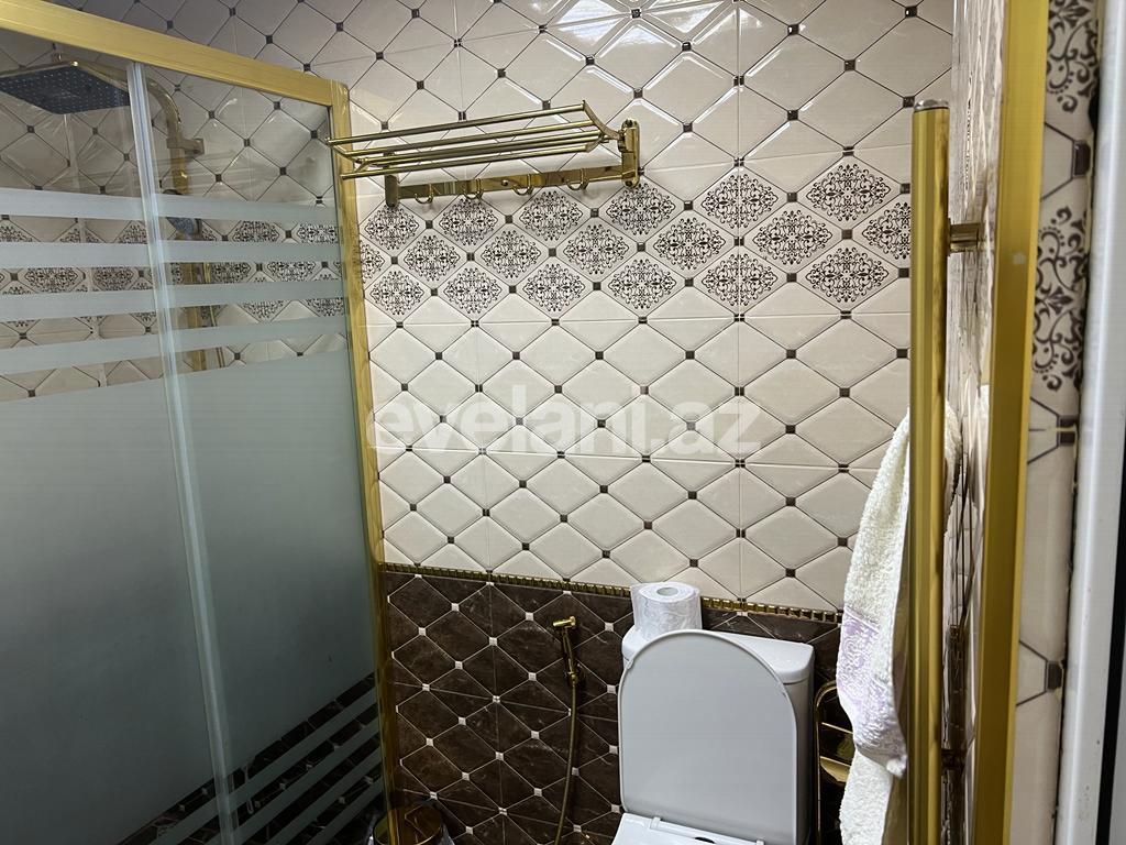 Продаётся, вторичка, 3-комнаты, 100 m², Баку, Бинагадинский r, 8-й микрорайон p, Азадлыг проспекти m.