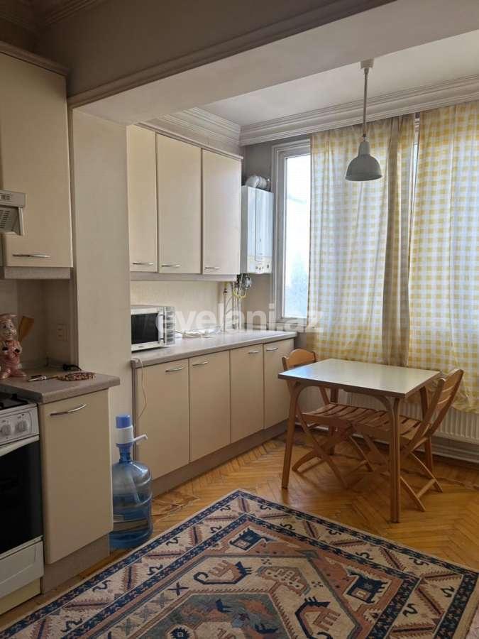 Rent, old building, 2 room, 55 m², Baku, Yasamal r, Yasamal d.