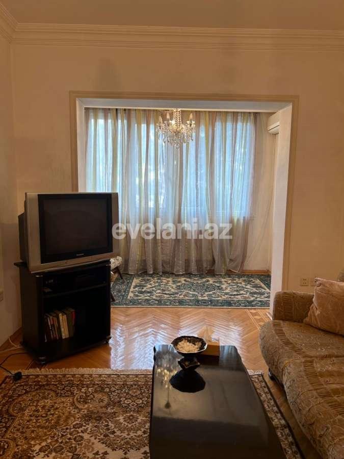 Rent, old building, 2 room, 55 m², Baku, Yasamal r, Yasamal d.
