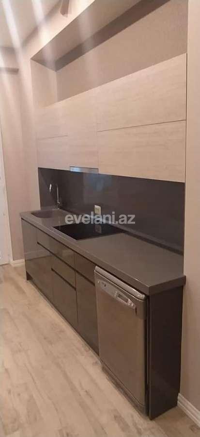 Satılır, yeni tikili, 3 otaqlı, 171 m², Bakı, Yasamal r, Elmlər Akademiyası m.