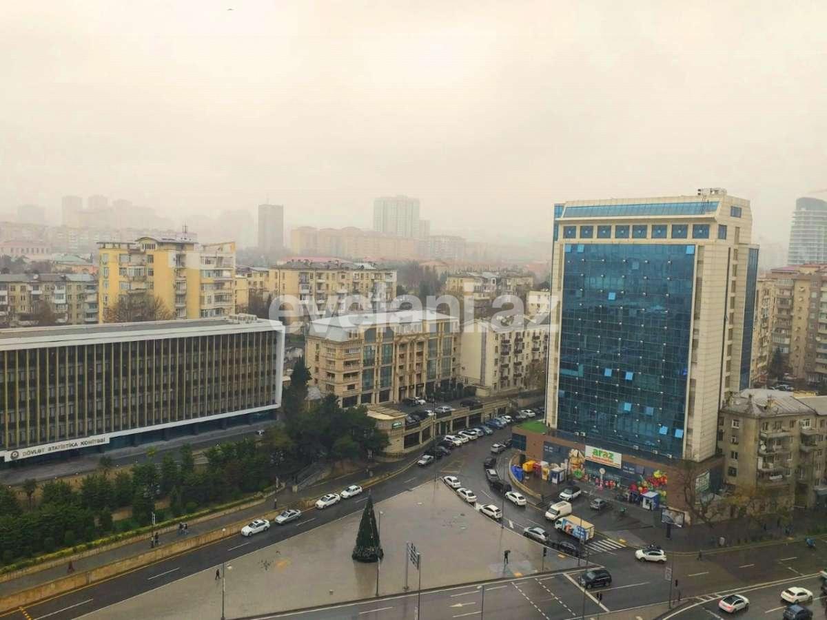 Satılır, yeni tikili, 4 otaqlı, 200 m², Bakı, Yasamal r, Nizami m.