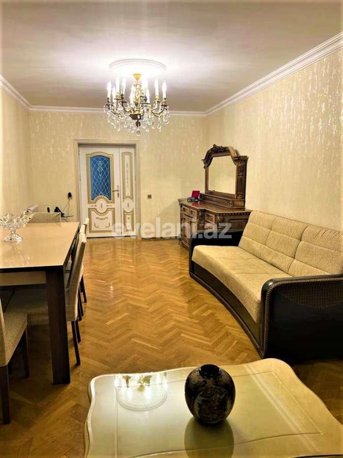 Satılır, köhnə tikili, 3 otaqlı, 80 m², Bakı, Xətai r, Əhmədli q, Əhmədli m.
