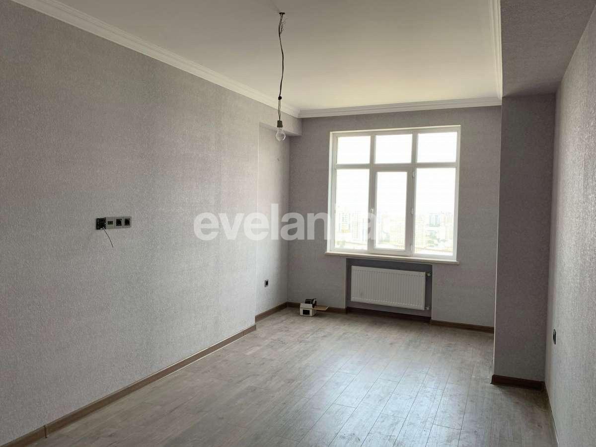 Satılır, yeni tikili, 4 otaqlı, 214 m², Bakı, Yasamal r, Elmlər Akademiyası m.