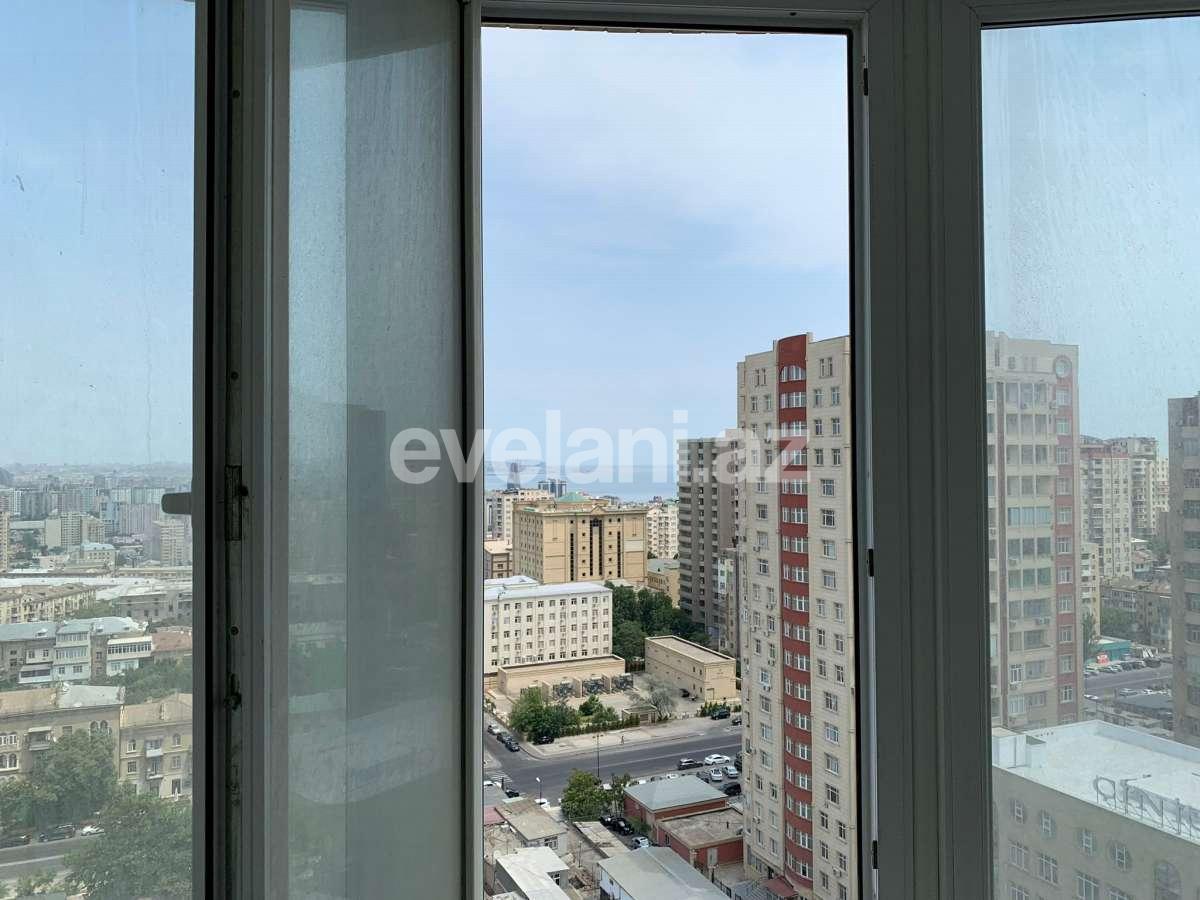 Satılır, yeni tikili, 4 otaqlı, 214 m², Bakı, Yasamal r, Elmlər Akademiyası m.