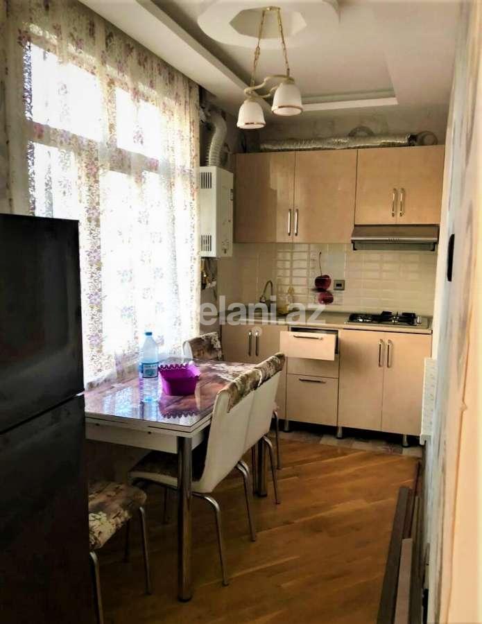 Satılır, köhnə tikili, 2 otaqlı, 50 m², Bakı, Nizami r, Xalqlar Dostluğu m.