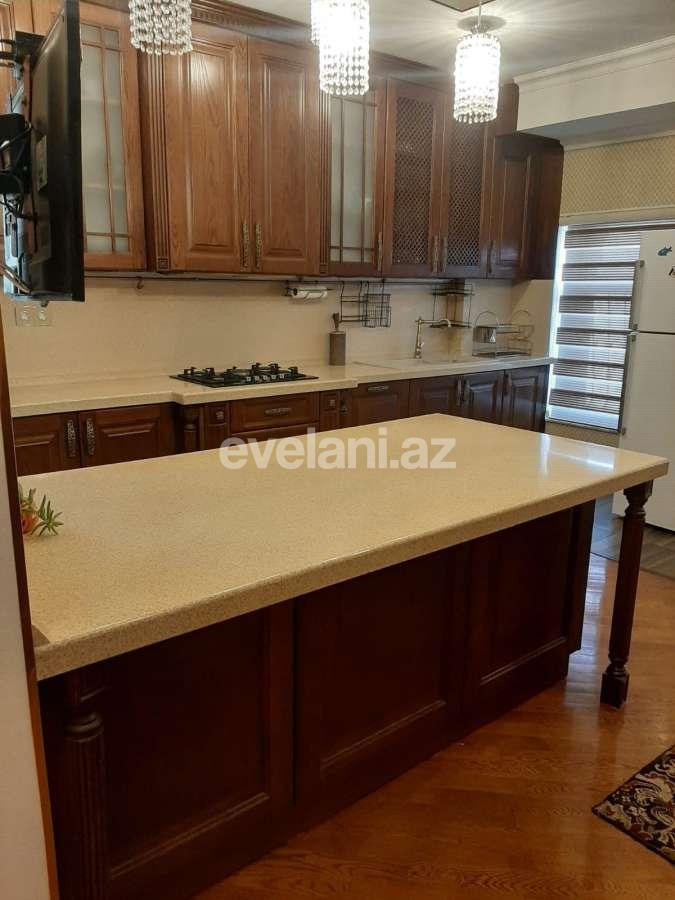 Kirayə verilir, yeni tikili, 7 otaqlı, 320 m², Bakı, Səbail r, Sahil m.