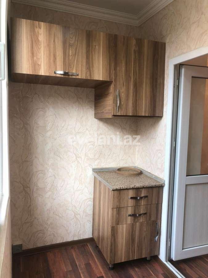Satılır, köhnə tikili, 3 otaqlı, 64 m², Bakı, Sabunçu r, Bakıxanov q.