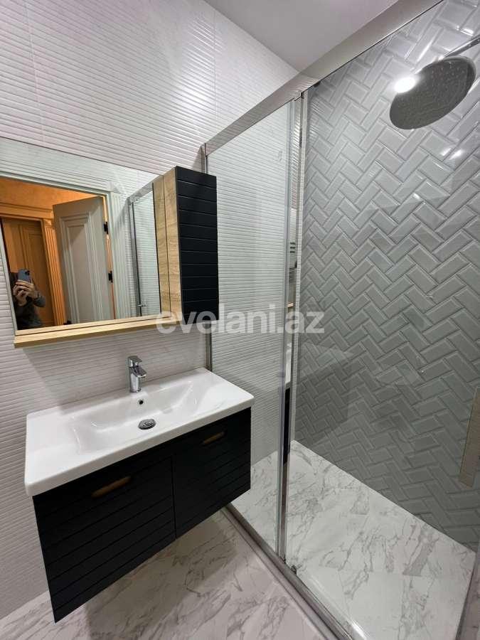 Satılır, yeni tikili, 2 otaqlı, 65 m², Bakı, Nizami r, Xalqlar Dostluğu m.