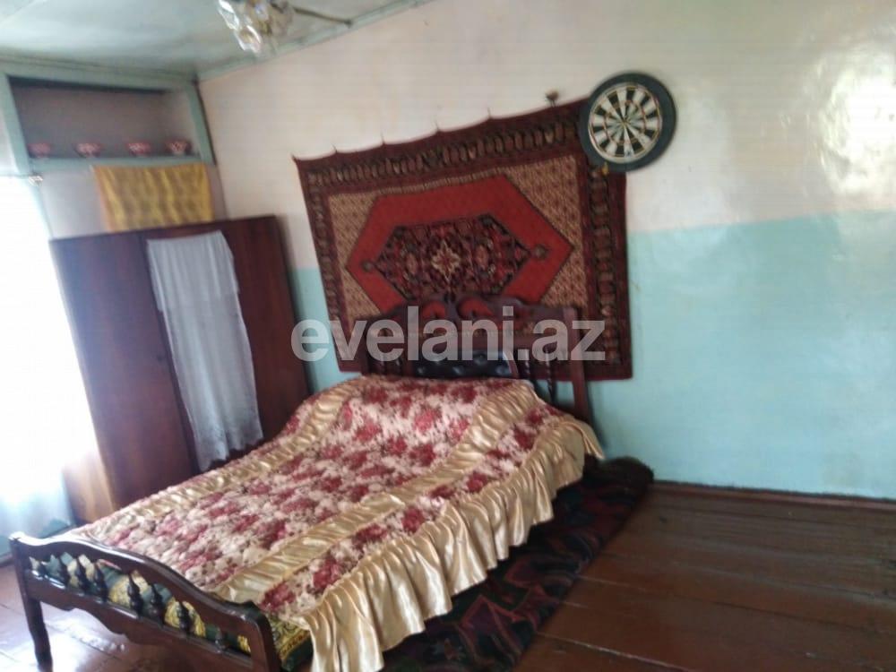 Satılır, həyət evi / bağ, 7 otaqlı, 250 m², Şəki