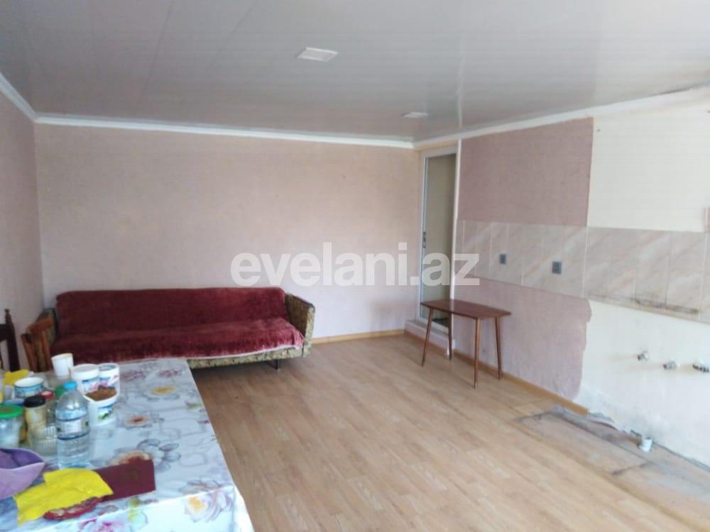 Satılır, həyət evi / bağ, 7 otaqlı, 250 m², Şəki