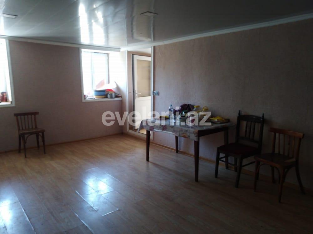 Satılır, həyət evi / bağ, 7 otaqlı, 250 m², Şəki