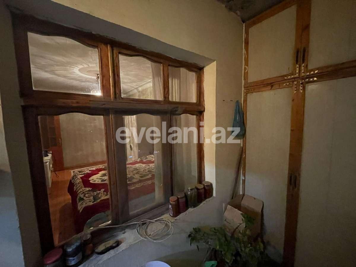 Satılır, köhnə tikili, 4 otaqlı, 100 m², Bakı, Nizami r.
