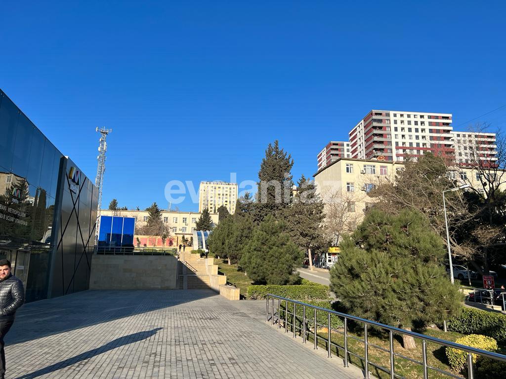 Satılır, yeni tikili, 4 otaqlı, 98 m², Bakı, Nəsimi r, 3-cü mikrorayon q, Memar Əcəmi m.