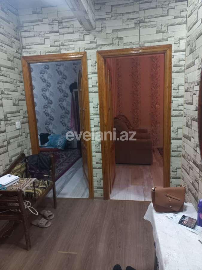 Satılır, köhnə tikili, 3 otaqlı, 95 m², Bakı, Binəqədi r, 8-ci mikrorayon q, Azadlıq prospekti m.