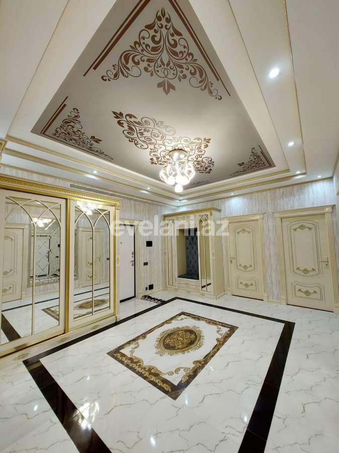 Satılır, yeni tikili, 3 otaqlı, 131 m², Bakı, Nizami r, Neftçilər m.