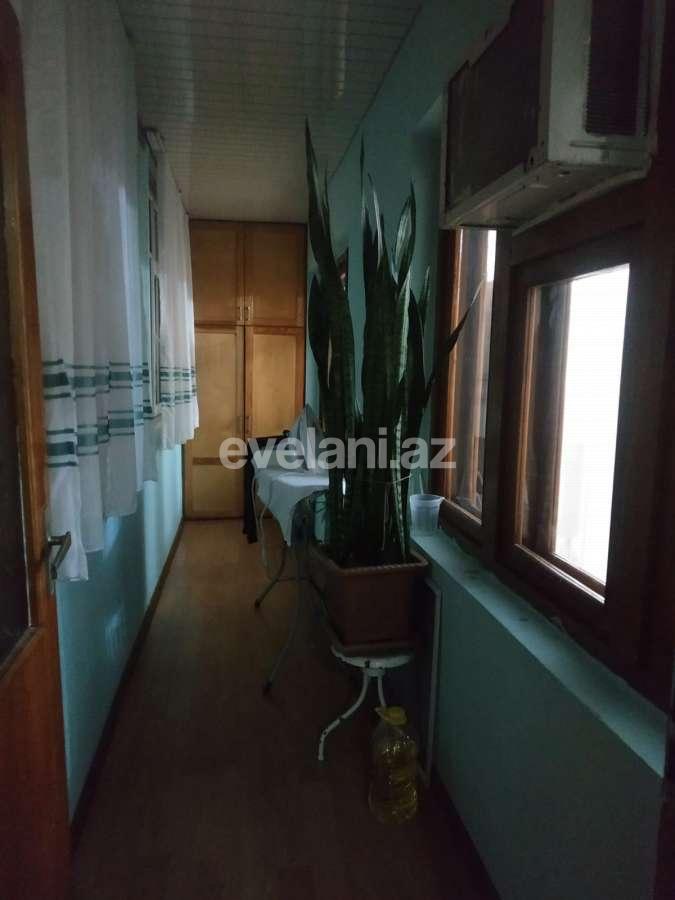 Satılır, köhnə tikili, 4 otaqlı, 120 m², Bakı, Nəsimi r, Memar Əcəmi m.