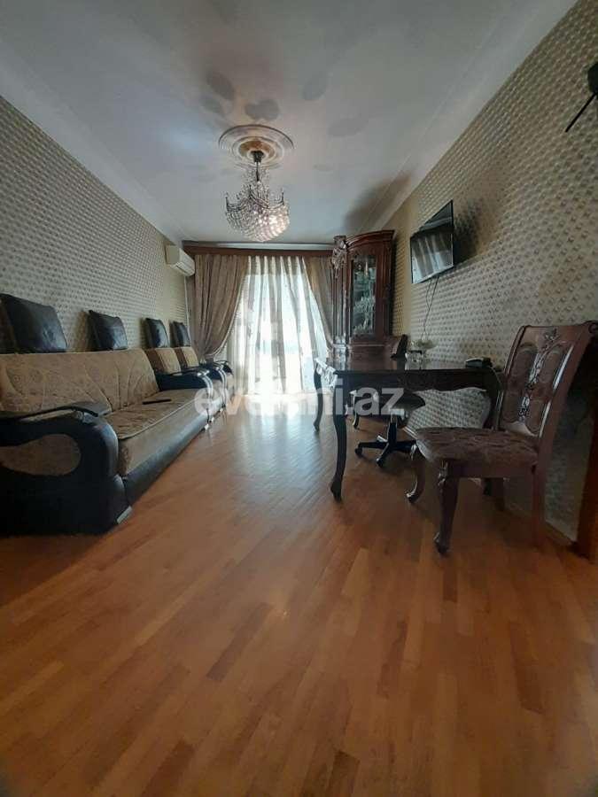 Sale, old building, 4 room, 120 m², Baku, Khatai r, Ahmedli m.