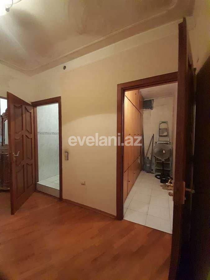 Sale, old building, 4 room, 120 m², Baku, Khatai r, Ahmedli m.