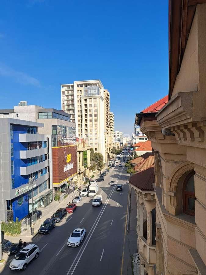 Rent, office, 15 room, 1250 m², Baku, Yasamal r, 8 November m.