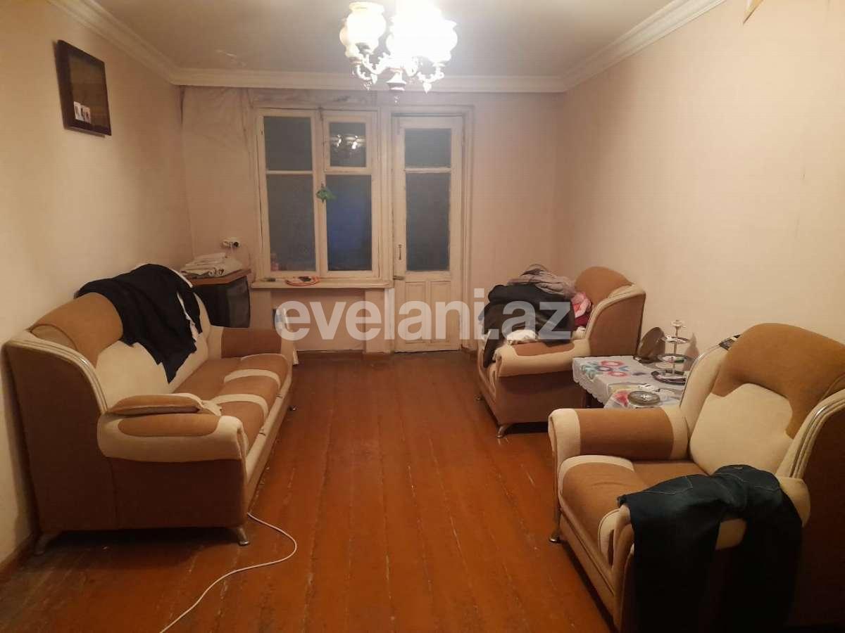 Satılır, köhnə tikili, 3 otaqlı, 60 m², Bakı, Nizami r.