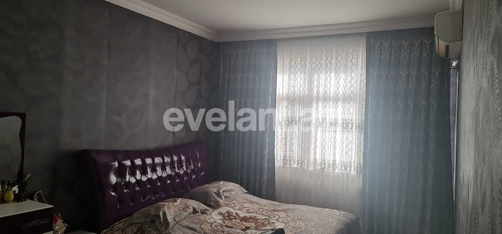 Satılır, köhnə tikili, 3 otaqlı, 60 m², Bakı, Nəsimi r, 5-ci mikrorayon q, Memar Əcəmi m.