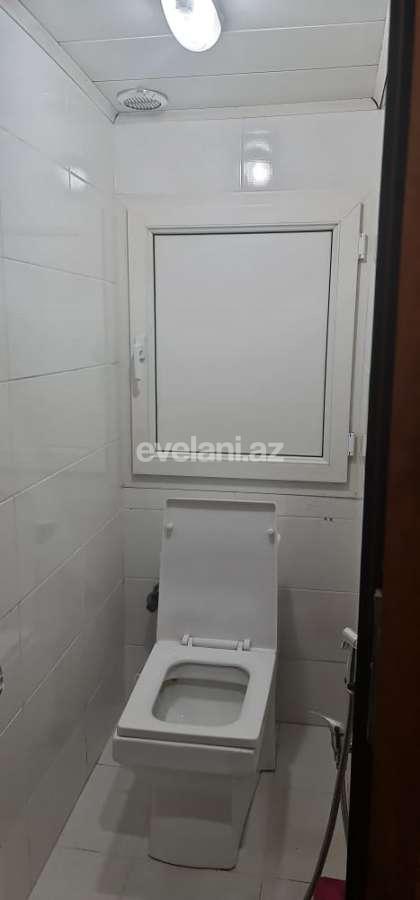 Satılır, köhnə tikili, 3 otaqlı, 60 m², Bakı, Nəsimi r, 5-ci mikrorayon q, Memar Əcəmi m.