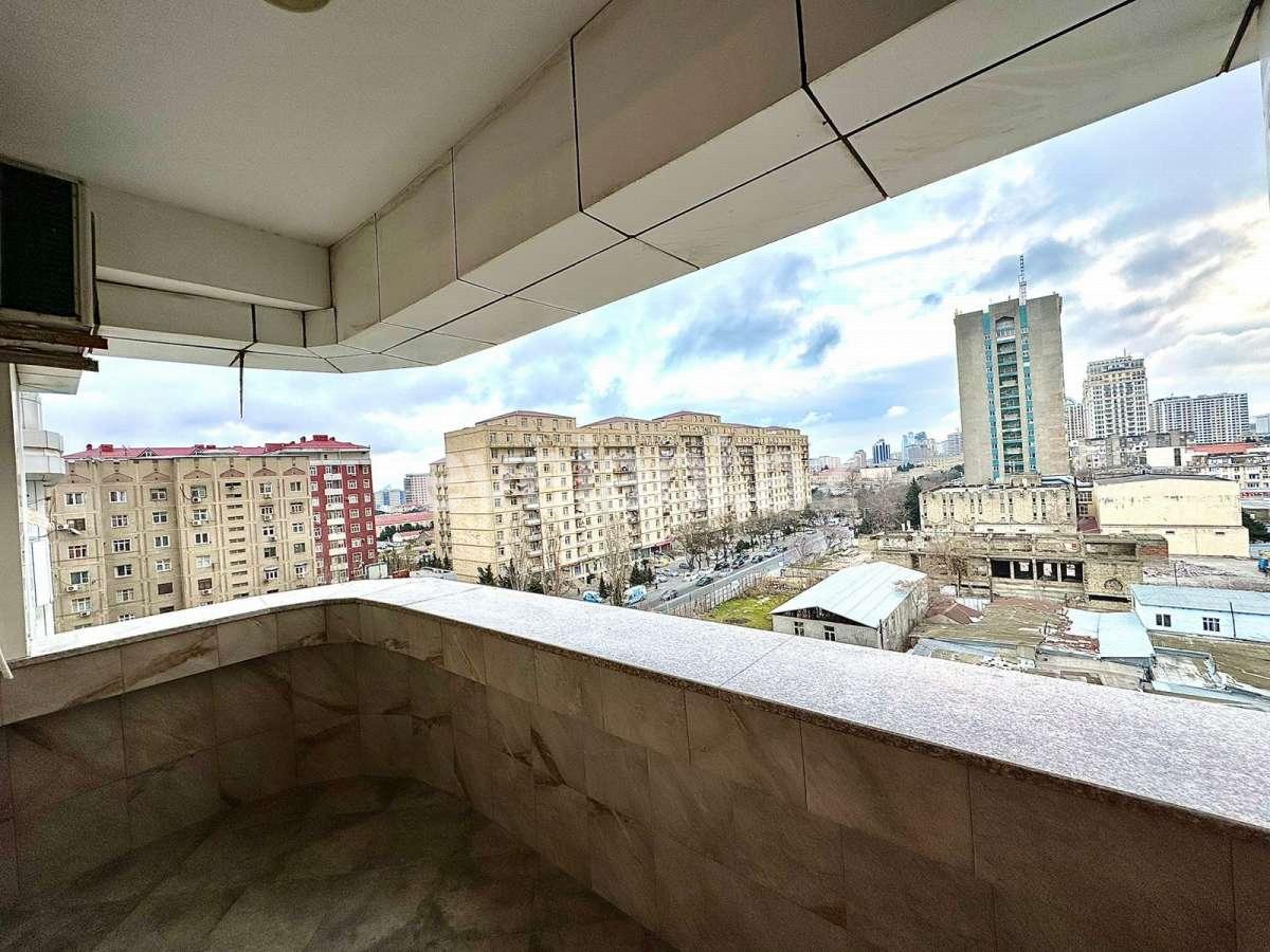 Продаётся, новостройка, 4-комнаты, 130 m², Баку, Ясамальский r, Элмляр Академиясы m.