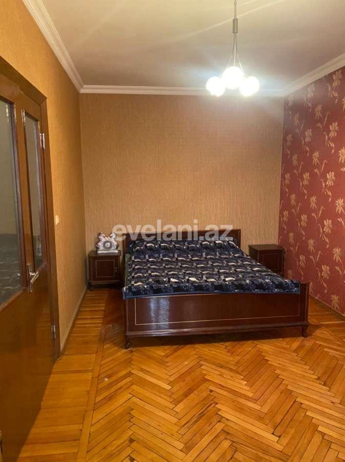 Kirayə verilir, köhnə tikili, 4 otaqlı, 115 m², Bakı, Yasamal r, Elmlər Akademiyası m.