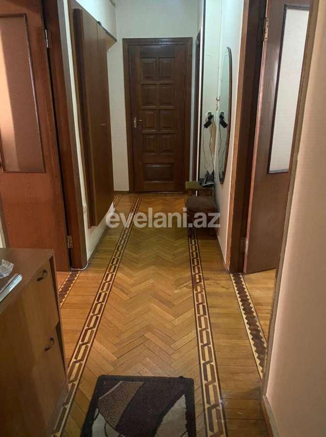 Kirayə verilir, köhnə tikili, 4 otaqlı, 115 m², Bakı, Yasamal r, Elmlər Akademiyası m.