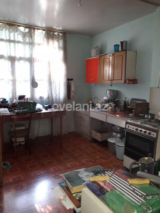 Satılır, həyət evi / bağ, 3 otaqlı, 90 m², Şəki