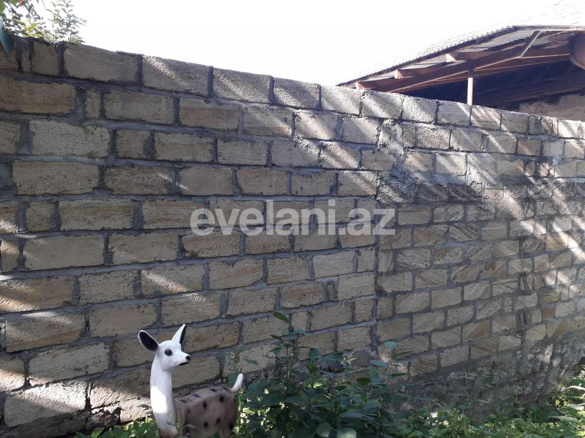 Satılır, həyət evi / bağ, 3 otaqlı, 90 m², Şəki