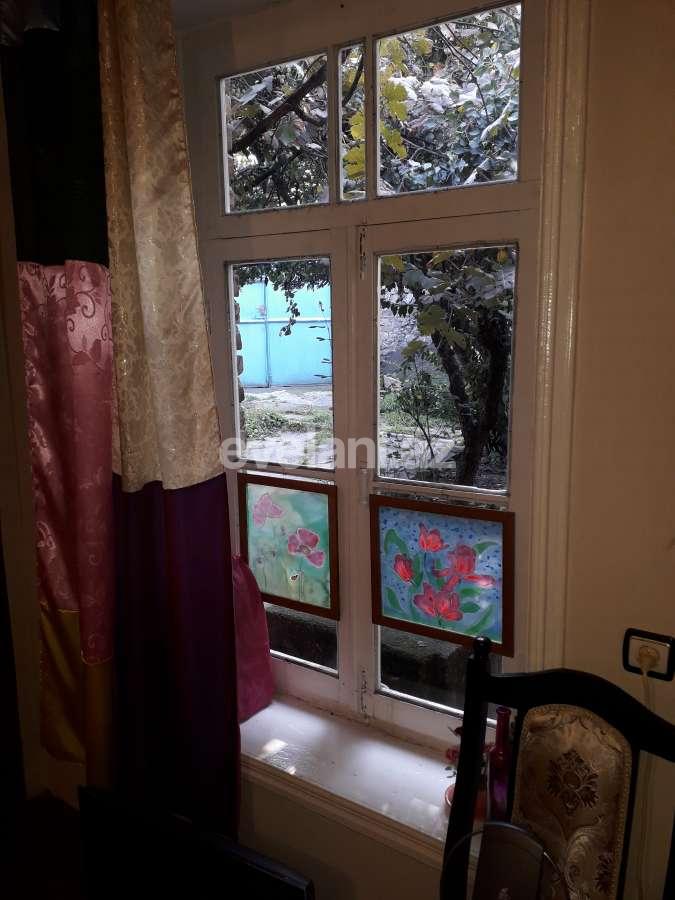 Satılır, həyət evi / bağ, 3 otaqlı, 90 m², Şəki