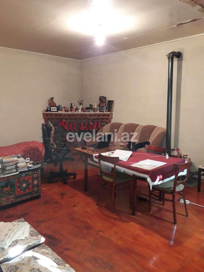 Satılır, həyət evi / bağ, 3 otaqlı, 90 m², Şəki